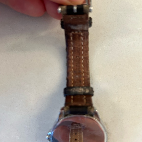Coach emblem leather watch